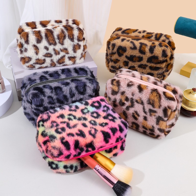 Bolsa de cosméticos de felpa s - Skincare D'Alba reseña y precio